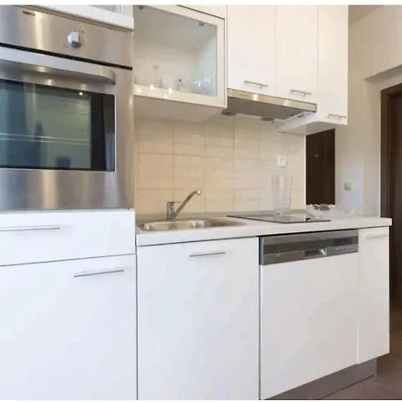 Sea View With Jaccuzzi Appartement Podstrana