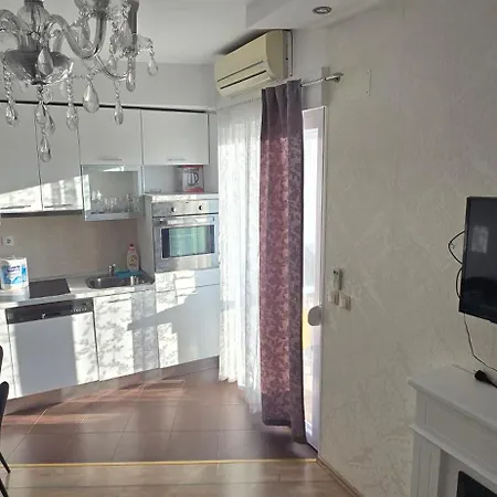 Apartman Pool, Sauna, Jacuzzi With Sea View - Josipa