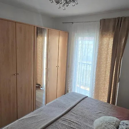 Pool, Sauna, Jacuzzi With Sea View - Josipa Apartman Podstrana