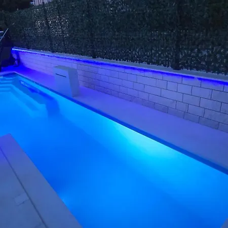 Pool, Sauna, Jacuzzi With Sea View - Josipa * Podstrana