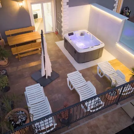 Pool, Sauna, Jacuzzi With Sea View - Josipa Podstrana