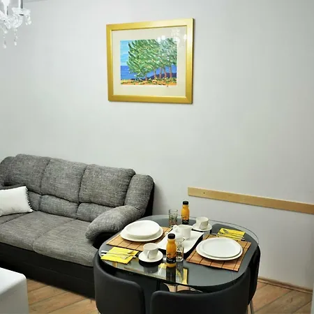 Pool, Sauna, Jacuzzi With Sea View - Apartment Josipa