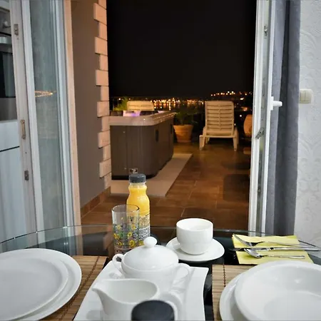 Pool, Sauna, Jacuzzi With Sea View - Josipa Διαμέρισμα *