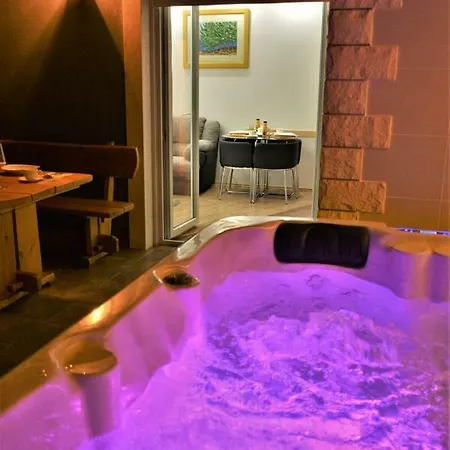 Apartman Pool, Sauna, Jacuzzi With Sea View - Josipa Podstrana