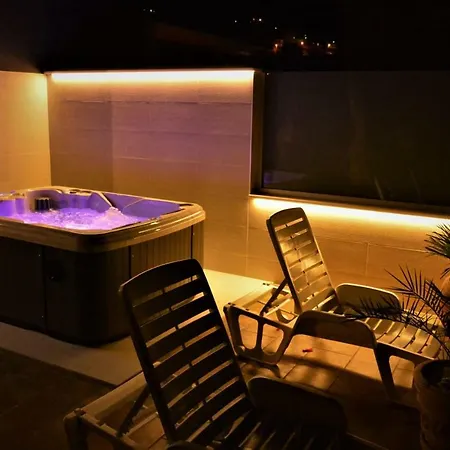 Апартаменти Pool, Sauna, Jacuzzi With Sea View - Josipa *