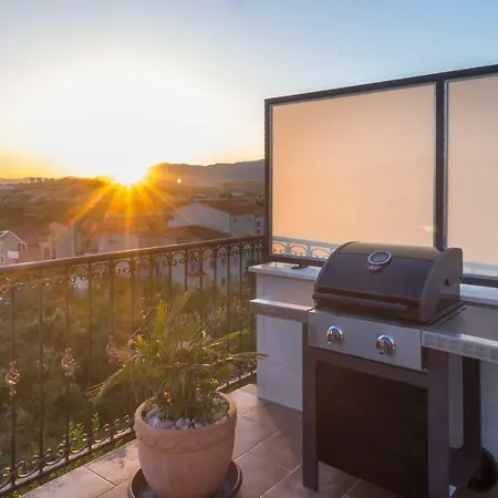 Pool, Sauna, Jacuzzi With Sea View - Josipa Apartman *